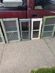 10 wood windows - Photo 3