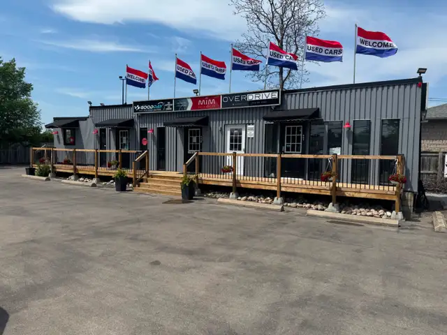 CAR LOT FOR LEASE