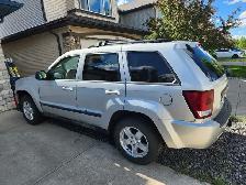 Jeep Grand Cherokee Laredo