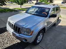 Jeep Grand Cherokee Laredo - Photo 2
