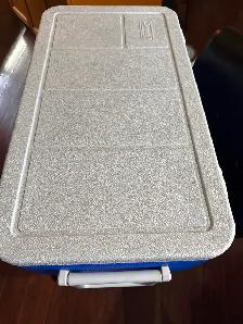 48 QT Coleman cooler - Photo 4