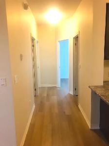 Spacious 3-Bedroom Condo with Balcony, Parking & Ensuite Laundry - Photo 2