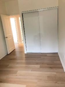 Spacious 3-Bedroom Condo with Balcony, Parking & Ensuite Laundry - Photo 8