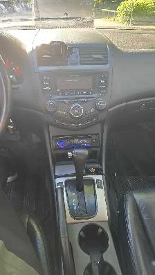 Honda Accord 2004 2.4L - Photo 10