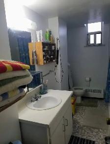 Room in Scarborough for rent - Photo 7