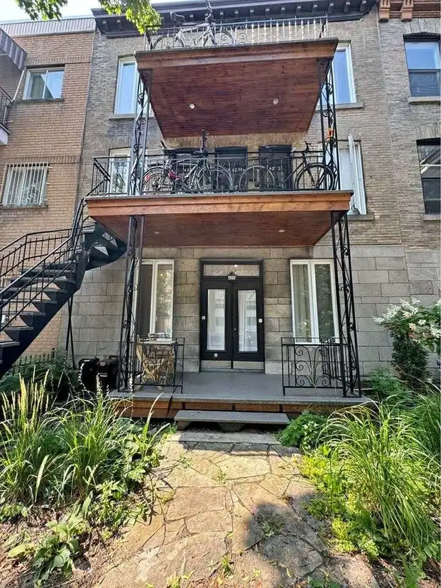 4½ Plateau-Est — 1 chambre | grand balcon | wifi inclus