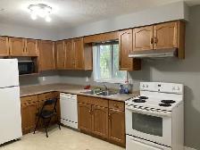 SPACIOUS FULL BEDROOM- $850–Available 1-Jul 2026 @ Gosling Gds. - Photo 16
