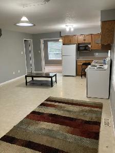 SPACIOUS FULL BEDROOM- $850–Available 1-Jul 2026 @ Gosling Gds. - Photo 19