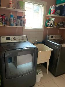 Executive home room for rent $750 July 1st - Photo 3