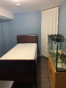 Executive home room for rent $750 July 1st - Photo 6