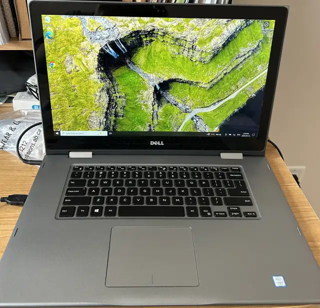 Dell Inspiron Laptop P58F001