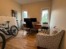 Westboro 2 bed 2 bath top floor and steps to everything! - Photo 7