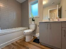 Westboro 2 bed 2 bath top floor and steps to everything! - Photo 8