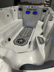 June Special - Maax MB4 Deluxe Swim Spa - Photo 7