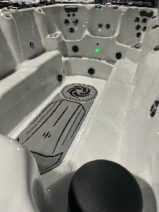 June Special - Maax MB4 Deluxe Swim Spa - Photo 8
