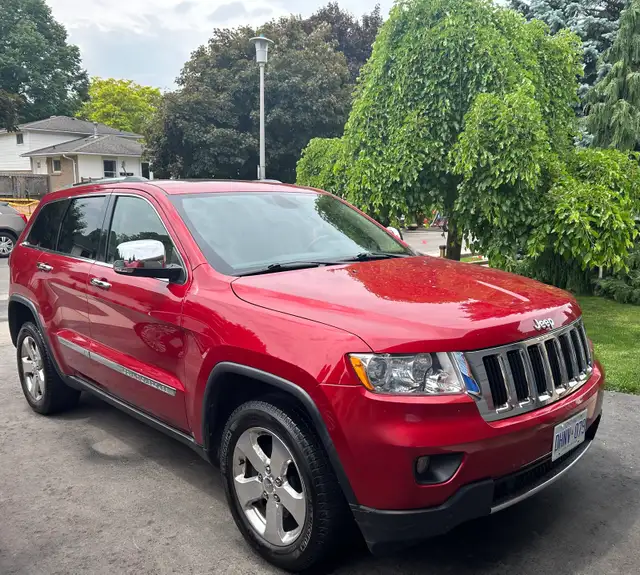 2011 Jeep Grand Cherokee Limited | 142,000km | Great condition