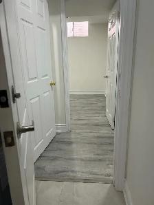 1-bedroom basement apartment - Photo 8