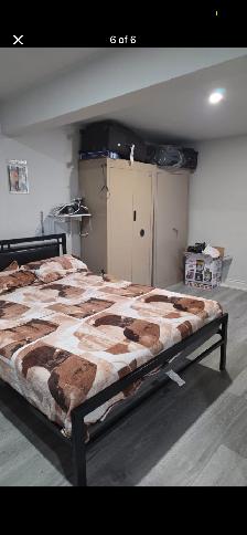 1 bedroom basement with separate kitchen and washroom