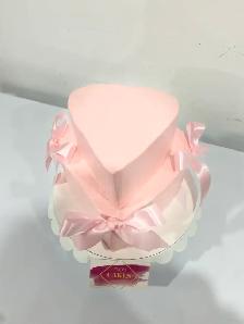 Heart Vintage Cake, Milton Bakery - Photo 2