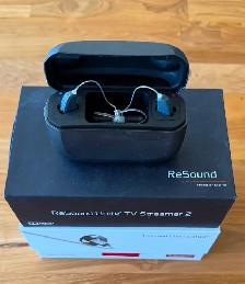 Hearing aids. Resound. High quality. Comes w tv streamer. - Photo 2