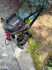 Dry/Wet Vac - 10 Gal 5 HP - Photo 2