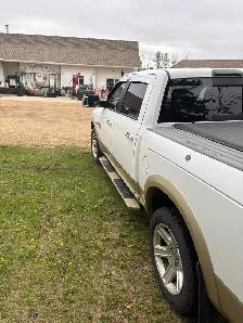 Selling my 2012 ram 1500 Laramie Longhorn - Photo 3