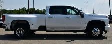 2022 Chev 3500 Dually Duramax Dually