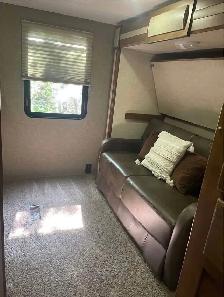 RV in Mira for R E N T - Photo 9