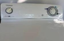 Electric Dryer - Photo 2