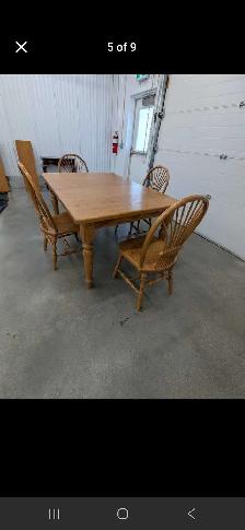 Oak Dining Table and Chairs Set - Photo 4