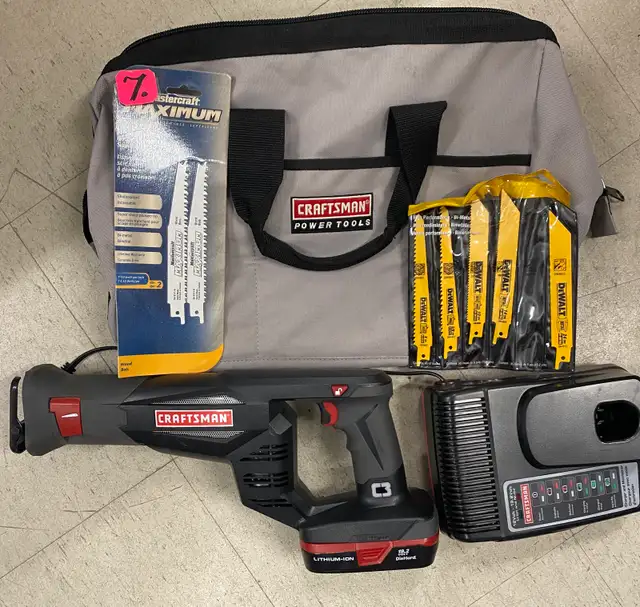 Craftsman Reciprocating Cordless Saw