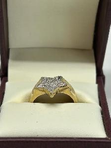 10k star Diamond Ring - Photo 3