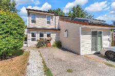4 Beds 2.5 Baths House