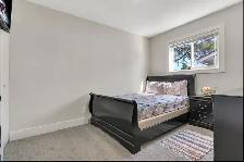 4 Beds 2.5 Baths House - Photo 11
