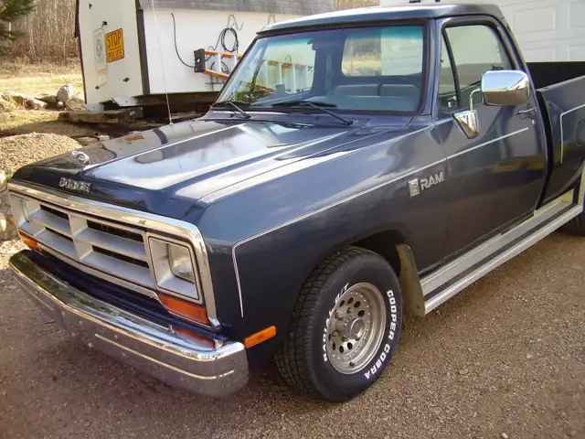 1988 dodge short box regular cab