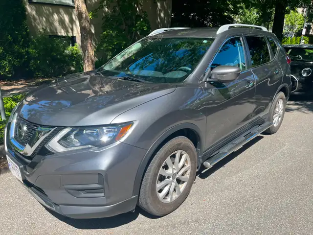 2020 Nissan Rogue SE 91k with extras