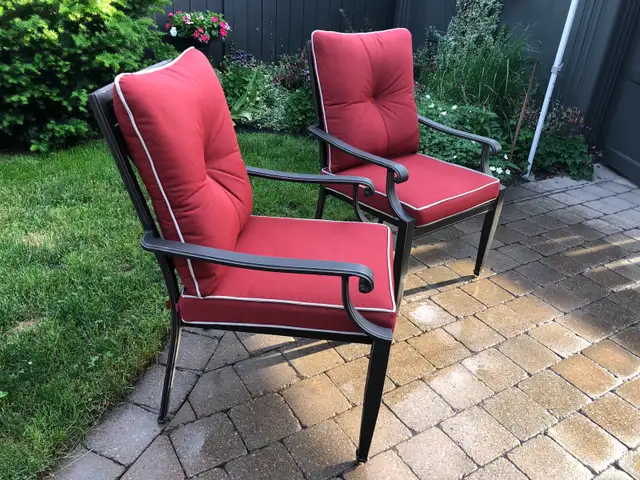 Cast Aluminum Patio Chairs.