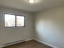 Large 2-Bdrm Downtown Penticton - Long Term - Photo 7