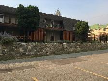 Large 2-Bdrm Downtown Penticton - Long Term - Photo 8