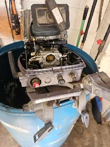 two outboard motors - Photo 5