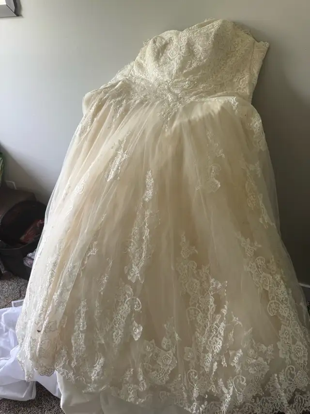 Floral Style Wedding Dress