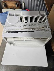 Window A/C -  5,000 BTU - Photo 7