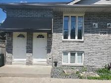 Luxury SW upper private 2bd in 4plex - July 1st - Photo 2