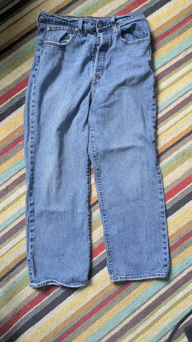 Women's Levi Jeans Size 30