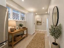 ELEGANT 5-BEDROOM MAIN LEVEL UNIT WITH BEAUTIFUL FINISHES - Photo 7