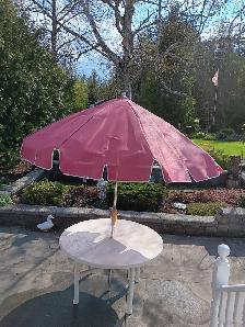 Patio table