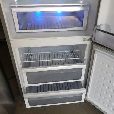 Excellent fridge bottom freezer "Blomberg"  Stainless as new. - Photo 2