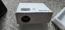 Projector - Wifi / Bluetooth / HDMI / USB / Micro SD