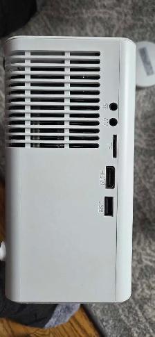 Projector - Wifi / Bluetooth / HDMI / USB / Micro SD - Photo 5