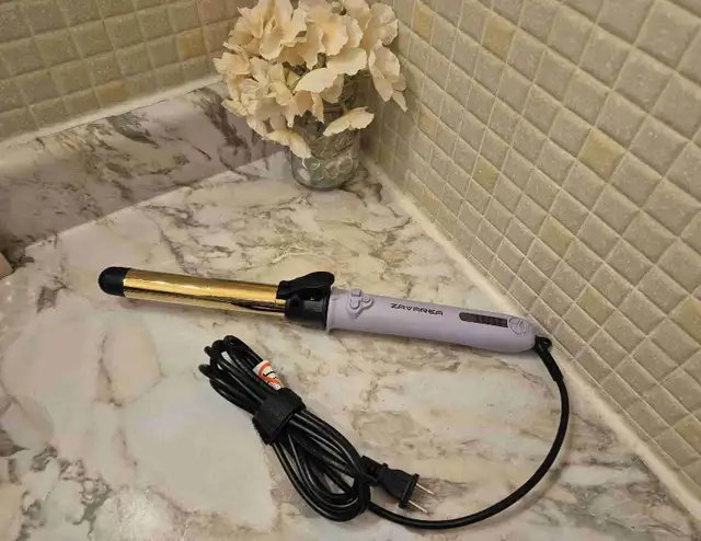Rotating Curling Iron